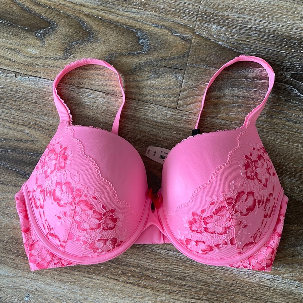 Victoria’s Secret Perfect Shape Push-up Bra NWT